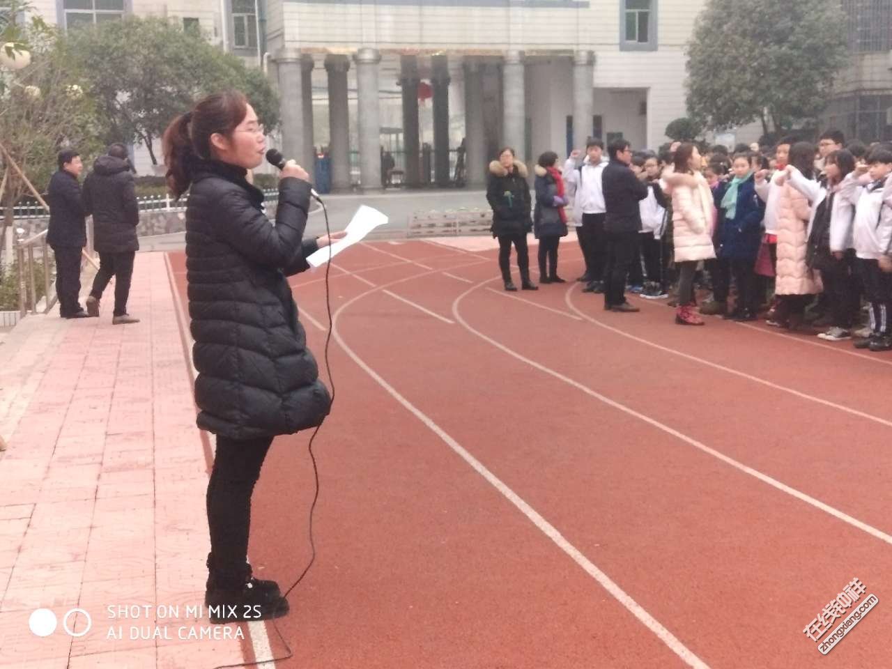 钟祥四中2019年学生诚信考试承诺会